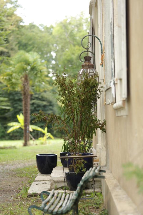 Chateau Saint Martin B&B Pouillon Exterior photo
